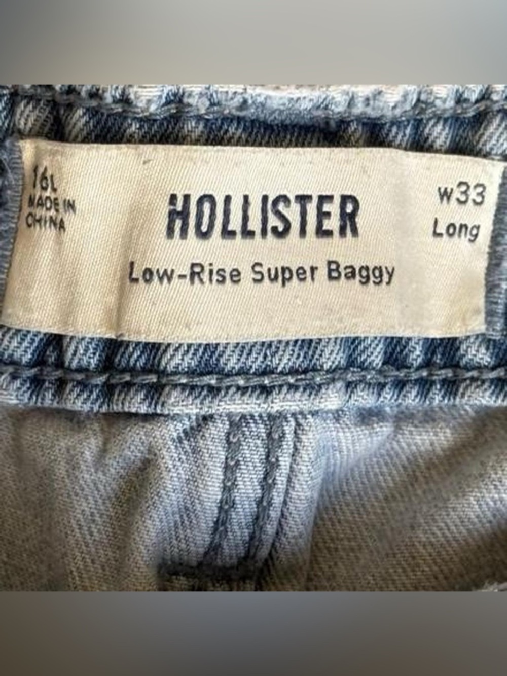 Hollister Low Rise Super Baggy Jeans 16L Light Wash Distressed Wide Leg W33 L34 - Picture 4 of 8